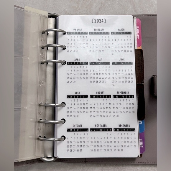 LOUIS VUITTON EPI LEATHER “FILLED” MEDIUM MM AGENDA (LAVENDER) - Picture 9 of 15